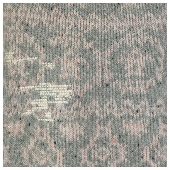 WIldfox distressed sweater - Picture 7 of 7